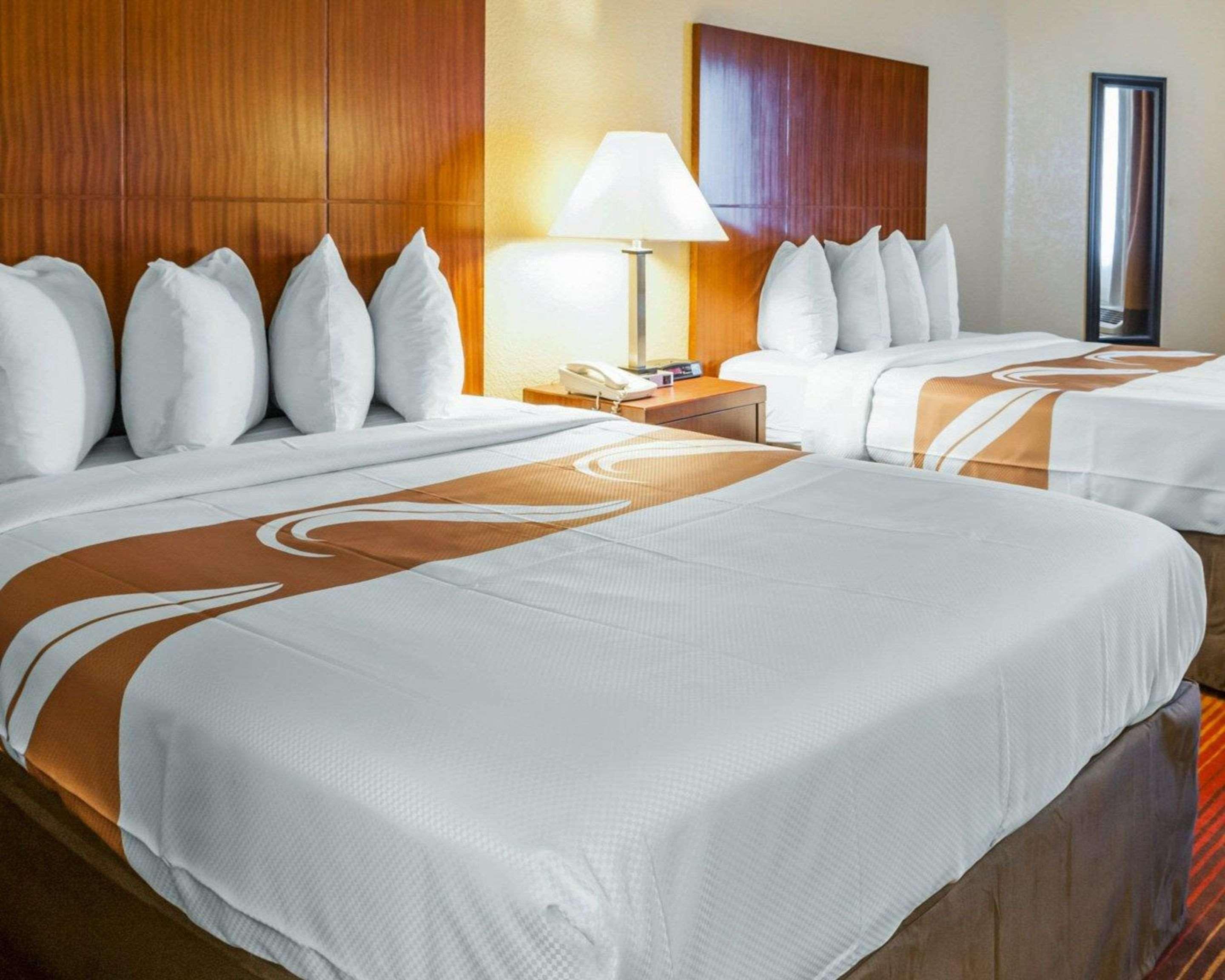 Quality Inn & Suites Albuquerque West Eksteriør billede