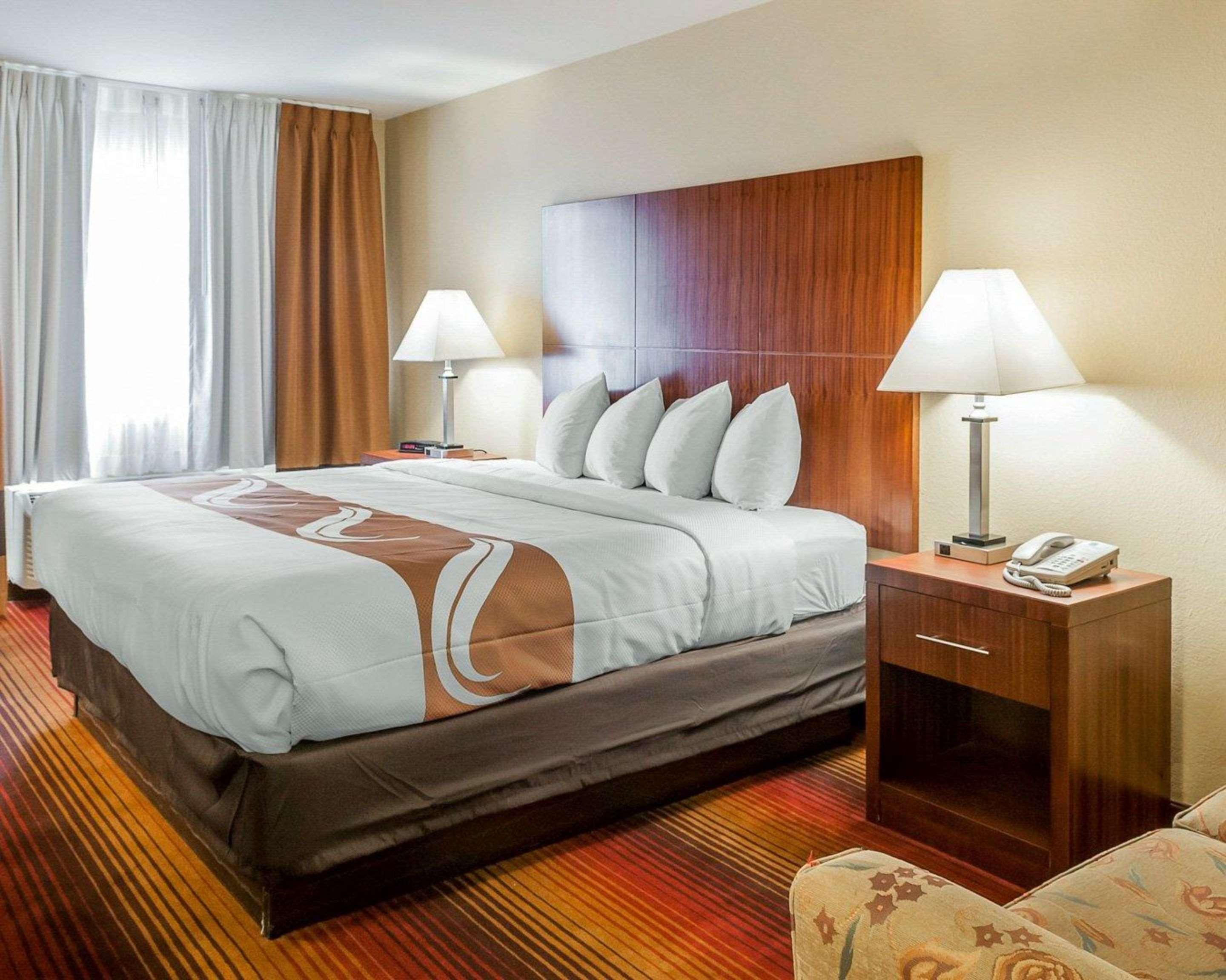 Quality Inn & Suites Albuquerque West Eksteriør billede