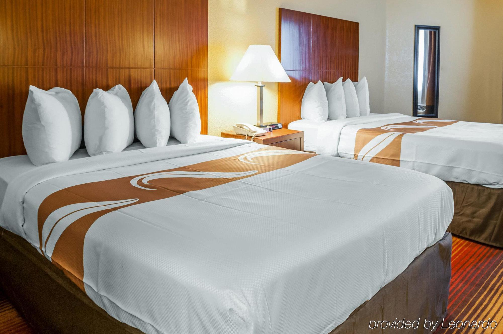 Quality Inn & Suites Albuquerque West Eksteriør billede